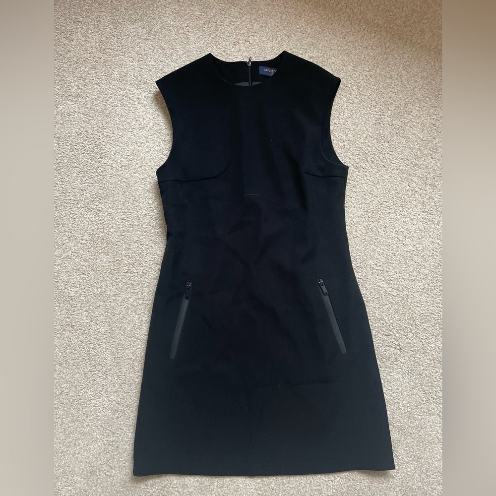 Louis Vuitton zippered dress sz 36